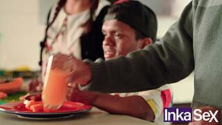 Thick Brazilian gym babe 💦 fucks stepson wildly 😈