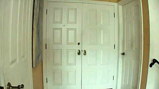 Redhead coed rides old neighbor hard!