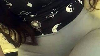 Arab desi babe flaunts her perfect curvy body everywhere