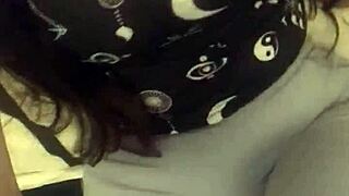 Arab desi babe flaunts her perfect curvy body everywhere