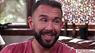 guy bangs petite 18+ lesbian friend deep then creampies her