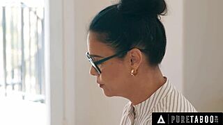 dana vespoli cares for her student