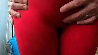 Curvy BBW legs spread wide for massive cum-drenching masturbation compilation