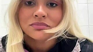 gassy bbw blasts farts in public cosplay toilet!