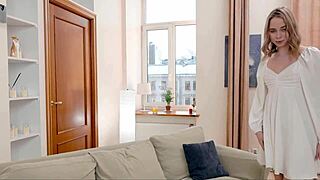 hey, wanna relax watching her toy that shaved pussy?