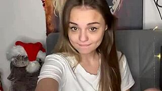 misssvikki's january chat pics from webcam session