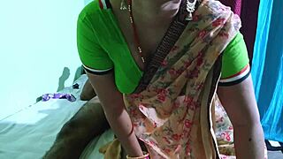 Indian Bhabhi Rides Sexy Boy's Cock in Doggystyle Creampie Chudai Tight Pussy Wet Moans