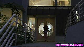 dive sappho's juicy pussy?