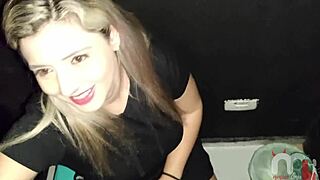 Gloryhole surprise: I sucked that hung black cock dry!