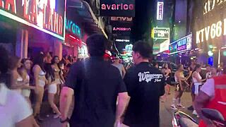 Thai Street Dancing Girls in Pattaya Soi6 GoGo Bars