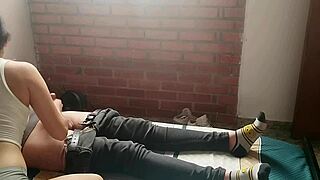 😍 jovencita cachonda strokes me off and sucks out every drop of milk! 💦