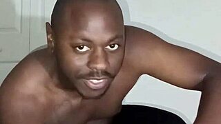 i'm waitin' awhile fer new tat ta heal... showin' it off n sharin' free ideas durin' october closet month!