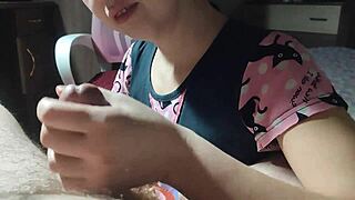 Tangan Bibir Korea Perah Kontol Cum Langsung Mulut