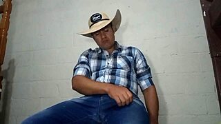 yuri gaúcho's xxl cock handjob big cumload break