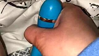 Milf Slams Dolphin Vibrator Deep In Horny Pussy