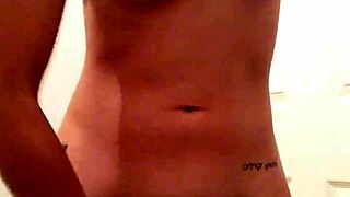 i'm chava poblana rubbing my pussy just for you