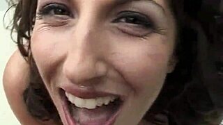 pretty brunette pov deepthroats monster cock cumshot 😍🍆💦