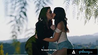 Chloe Surreal and Jessica Ryan squirt in passionate lesbian scissoring 😍🔥