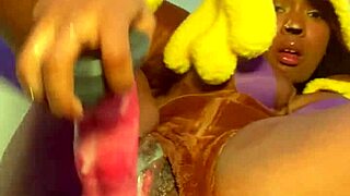 Lopunny cosplay soaks bed in squirting missionary frenzy