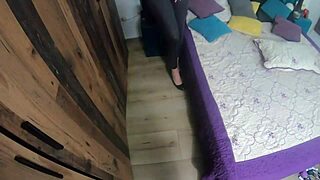 cum all over those leather LEGGINGS and BREAK those sexy HEELS goddess!