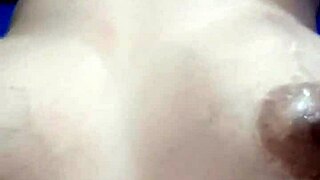 i get handjob then hubby eats my big ass