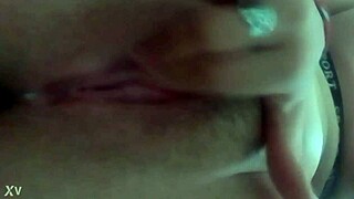 hey i masturbate my virgin pussy