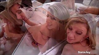 ZOE HOLIDAY'S BIG TITS MILF PUSSY LICKED IN LESBIAN BUBBLE BATH