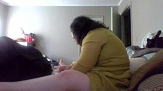 black wife shows how she folds clothes like a pro mommy