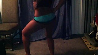 Skinny black chick shakes ass in wild teasing dance routine
