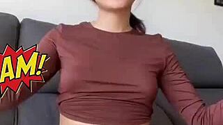 Venezolana Sexy Masturbates Her Latina Prostitute Pussy