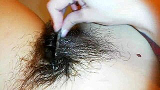 Super Hairy Underwater Pussy Closeup!