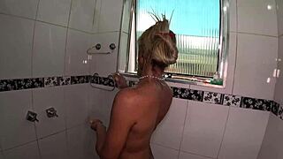 Sol di Luna Bareback Fucks Big Clit in Brazilian Bath POV