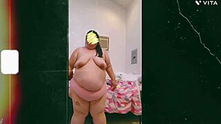 Mature Cougar's Saggy Tits Bounce in Horny Topless Webcam Dance