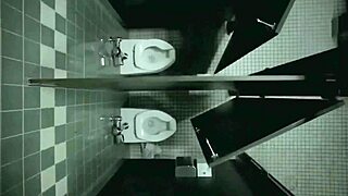 shameless laura wiggins big tits webcam squirt orgy