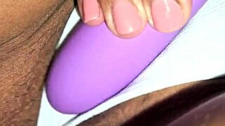 veredlatinacouple street relief papi creampie in wet pussy raw