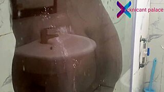 i caught stepdad peeking shower so i squirted on his cock