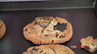 freeuse teen 18+ bakes while petite ass shakes ignoring everything