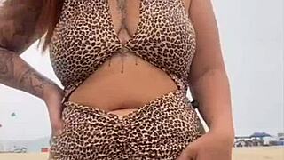 went to beach in dress no panties, guy chats me up into dirty beach fun