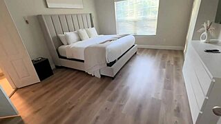 stepbro sneaks yoga pants rip on ebony ass