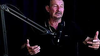 remédios para homens gets cu from carlos urach in sheer red swingers