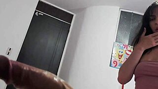 PAJAMA CUTIE IN TIGHT SHORTS GETS BED-POUNDED HARD!