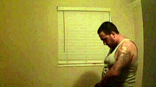 hey tourist, wanna get fucked hard on your vaca? chubby slut waits