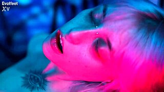 damn, that latina lesbian pussy licking and foot worship looks so wet 😍👅