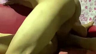 Tiny Pinay Girlfriend Takes Rough Boyfriend Cock Close-Up Ass Home Fuck