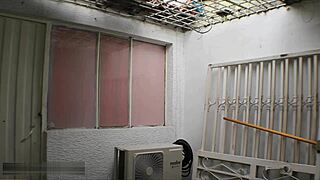 Colombian BBW milf pays electrician with rough pussy pounding like whore