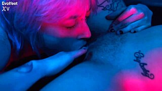 damn, that latina lesbian pussy licking and foot worship looks so wet 😍👅