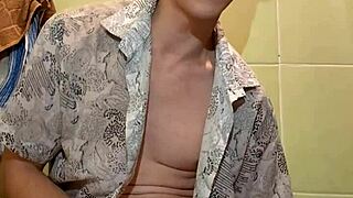 i tried anal fisting with a hot water bottle and it prolapsed bad