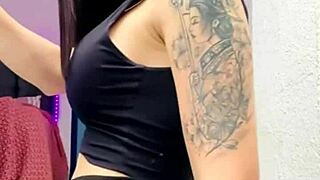 My cuck bf exposed me im 18 exhibitionist girlfriend so naughty