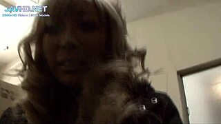 SEXY JAPANESE STOCKING LEGS TEASE PUSSY CLOSEUPS VOL 17!