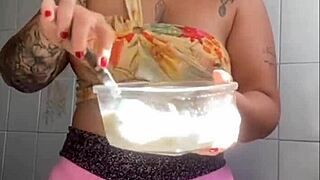 check my swollen big pussy flashing live for you?